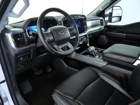 Certified 2022 Ford F150 Lariat AWD/4WD image 18