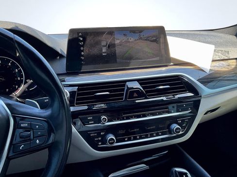 Used 2017 BMW 540i image 6