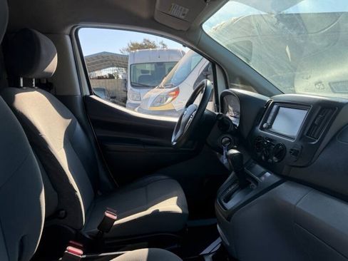 Used 2021 Nissan NV200 SV FWD image 8