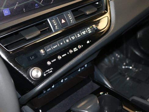 Used 2023 Lexus ES 350 w/ Premium Package image 42