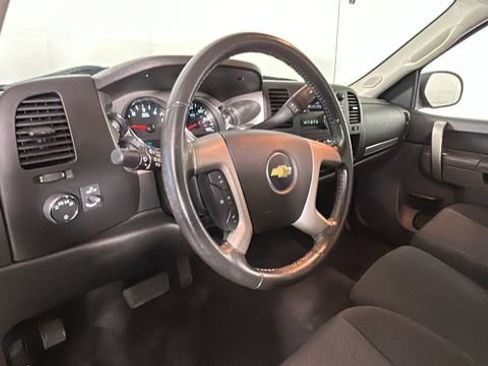 Used 2013 Chevrolet Silverado 1500 LT AWD/4WD image 13
