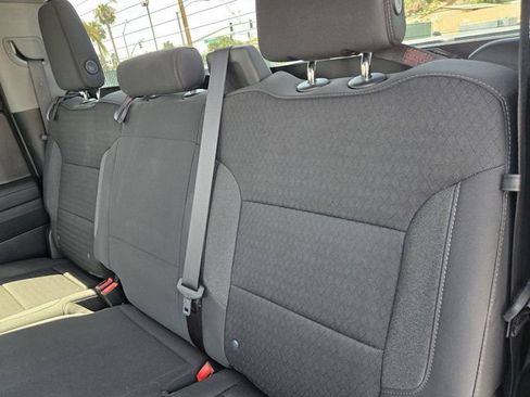 Used 2023 Chevrolet Silverado 1500 LT RWD image 10