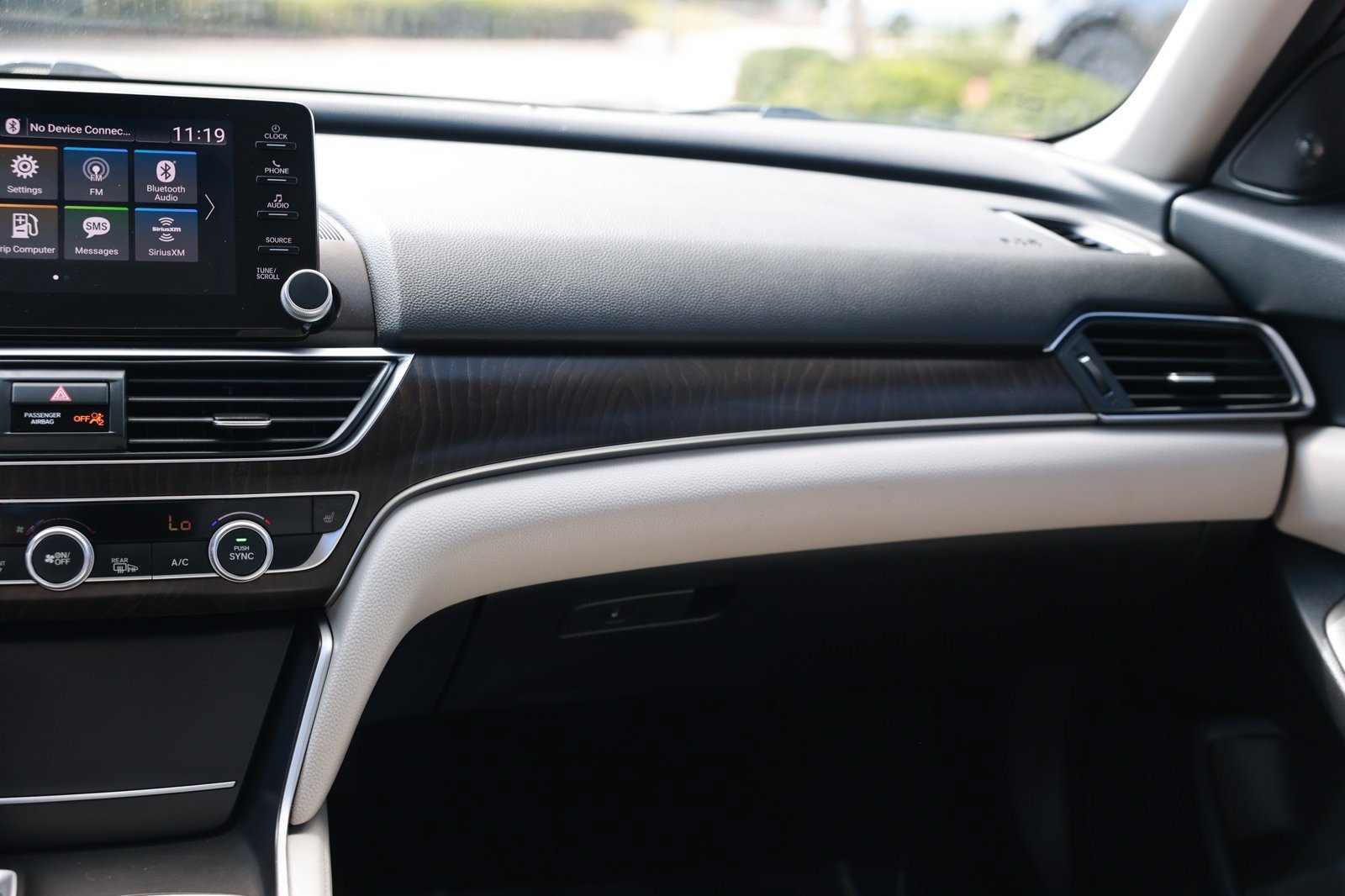 Used 2018 Honda Accord EX-L image 31