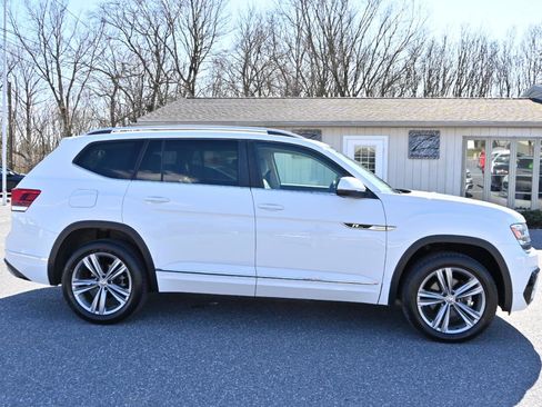 Used 2019 Volkswagen Atlas SEL R-Line image 12