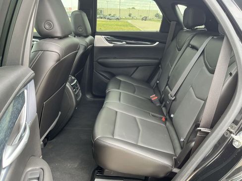 Used 2024 Cadillac XT5 Premium Luxury image 38