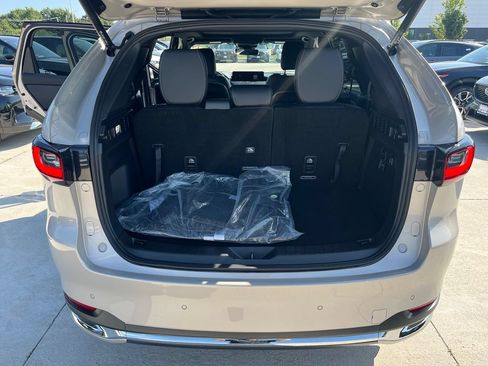 Certified 2026 MAZDA CX-90 3.3 Turbo S w/ Premium Plus AWD/4WD image 15