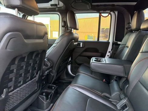 Used 2021 Jeep Gladiator Mojave image 37