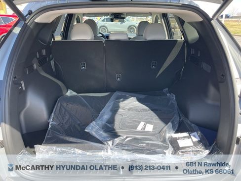 Certified 2025 Hyundai Tucson SEL image 18