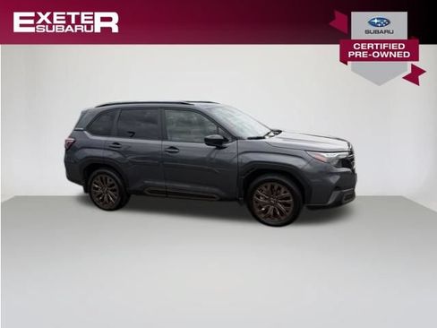 Used 2025 Subaru Forester Sport AWD/4WD image 3