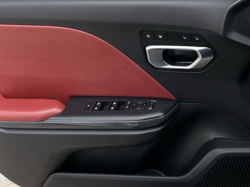 Used 2025 Kia K4 GT-Line w/ GT-Line Premium Package image 19