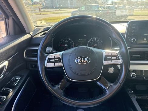 Used 2021 Kia Telluride S image 13