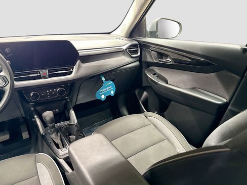 Certified 2025 Chevrolet TrailBlazer LT image 24