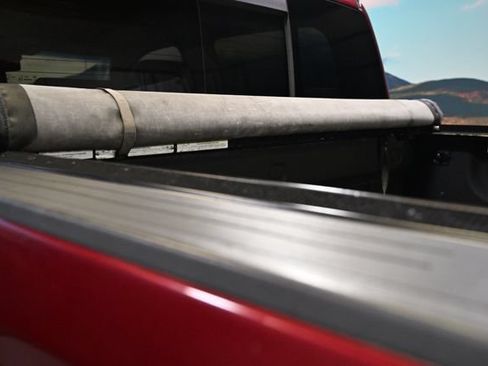 Used 2015 GMC Sierra 2500 Denali w/ Duramax Plus Package AWD/4WD image 18