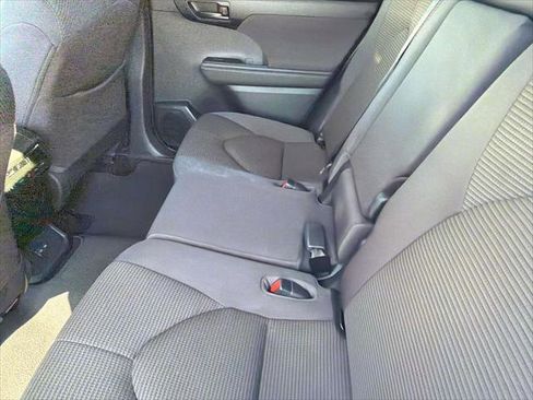 Certified 2023 Toyota Highlander LE image 29