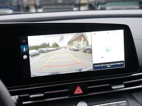 Certified 2023 Hyundai Elantra SEL w/ Convenience Package image 26