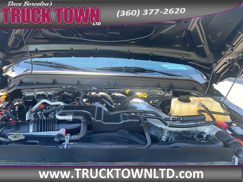 Used 2016 Ford F350 Lariat w/ Lariat Interior Package AWD/4WD image 30