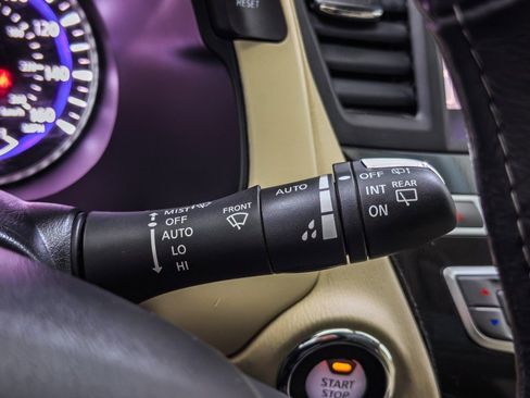 Used 2019 INFINITI QX60 Luxe w/ Essential Package image 37