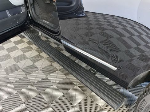 Used 2024 Lincoln Navigator Reserve w/ Equipment Group 201A image 8