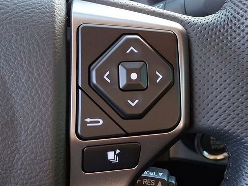 Used 2023 Toyota Tacoma image 20