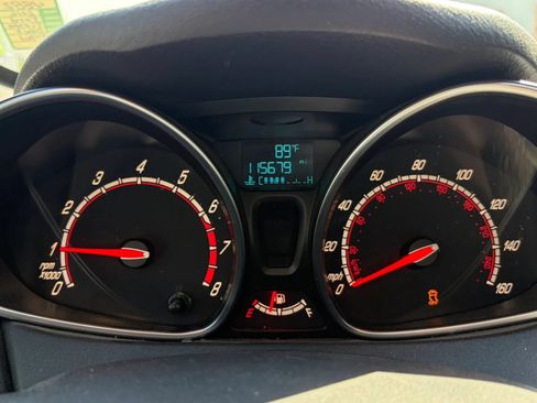 Used 2016 Ford Fiesta ST FWD image 9