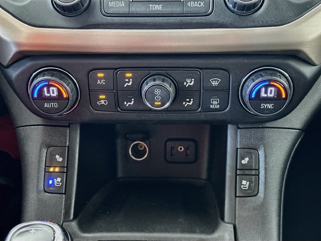 Used 2019 GMC Acadia Denali AWD/4WD image 18