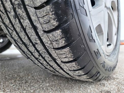 Certified 2023 Jeep Renegade Limited image 18