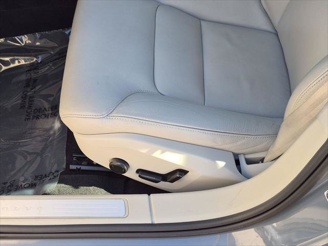 Certified 2024 Volvo S60 B5 Plus w/ Protection Package Premier AWD/4WD image 22