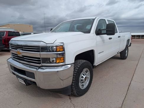 Used 2018 Chevrolet Silverado 2500 W/T AWD/4WD image 1