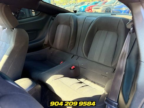 Used 2018 Ford Mustang GT RWD image 17
