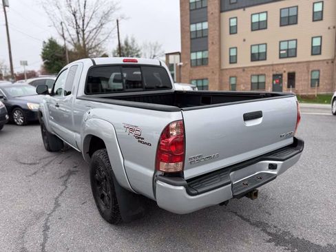 Used 2006 Toyota Tacoma 4x4 Access Cab V6 image 5