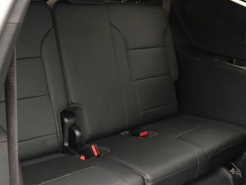 Used 2025 Buick Enclave Sport Touring w/ Super Cruise Package AWD/4WD image 59