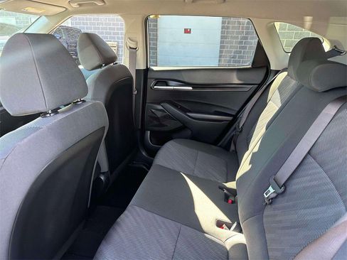 Used 2023 Kia Seltos LX image 10