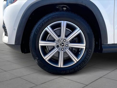 Used 2023 Mercedes-Benz GLS 450 4MATIC image 11