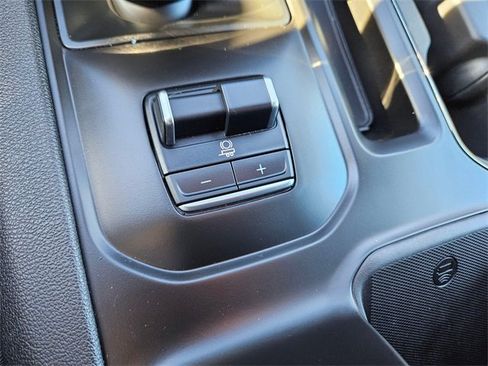 Used 2023 GMC Sierra 1500 AT4 w/ AT4 Premium Package image 28