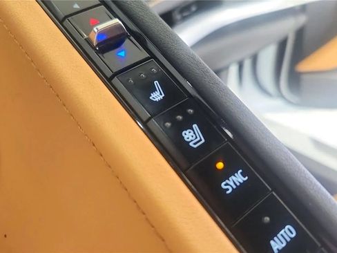 Used 2024 Chevrolet Corvette Stingray Preferred Cpe w/ 2LT RWD image 23