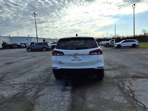 Used 2024 Chevrolet Equinox LS w/ LS Convenience Package FWD image 27