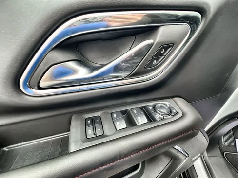 Used 2024 Chevrolet Tahoe RST w/ Luxury Package image 24