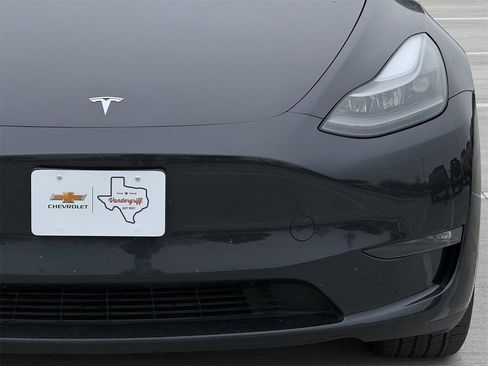 Used 2024 Tesla Model Y Long Range image 8
