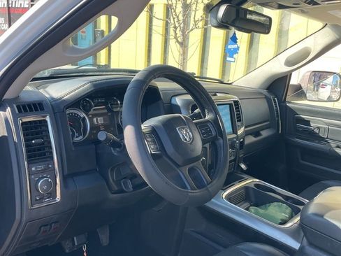 Used 2018 RAM 2500 Big Horn w/ Sport Appearance Group image 8