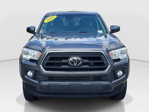 Used 2023 Toyota Tacoma SR5 RWD image 2