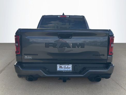 New 2026 RAM 1500 Big Horn AWD/4WD image 5
