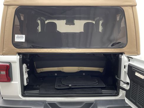 Used 2020 Jeep Wrangler Sport image 20