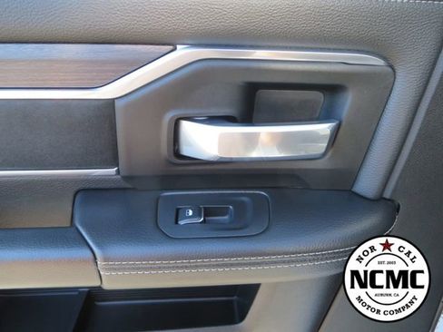 Used 2026 RAM 2500 Laramie AWD/4WD image 46