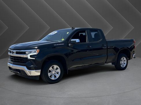 Certified 2025 Chevrolet Silverado 1500 LT RWD image 33