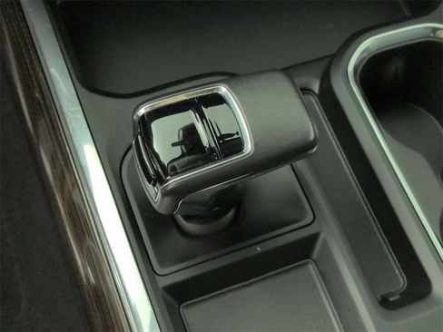 Certified 2022 Chevrolet Silverado 1500 LT Trail Boss w/ Protection Package image 16