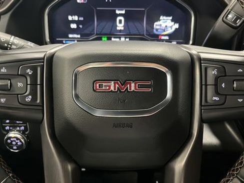 Used 2024 GMC Sierra 3500 AT4 w/ AT4 Premium Plus Package AWD/4WD image 16