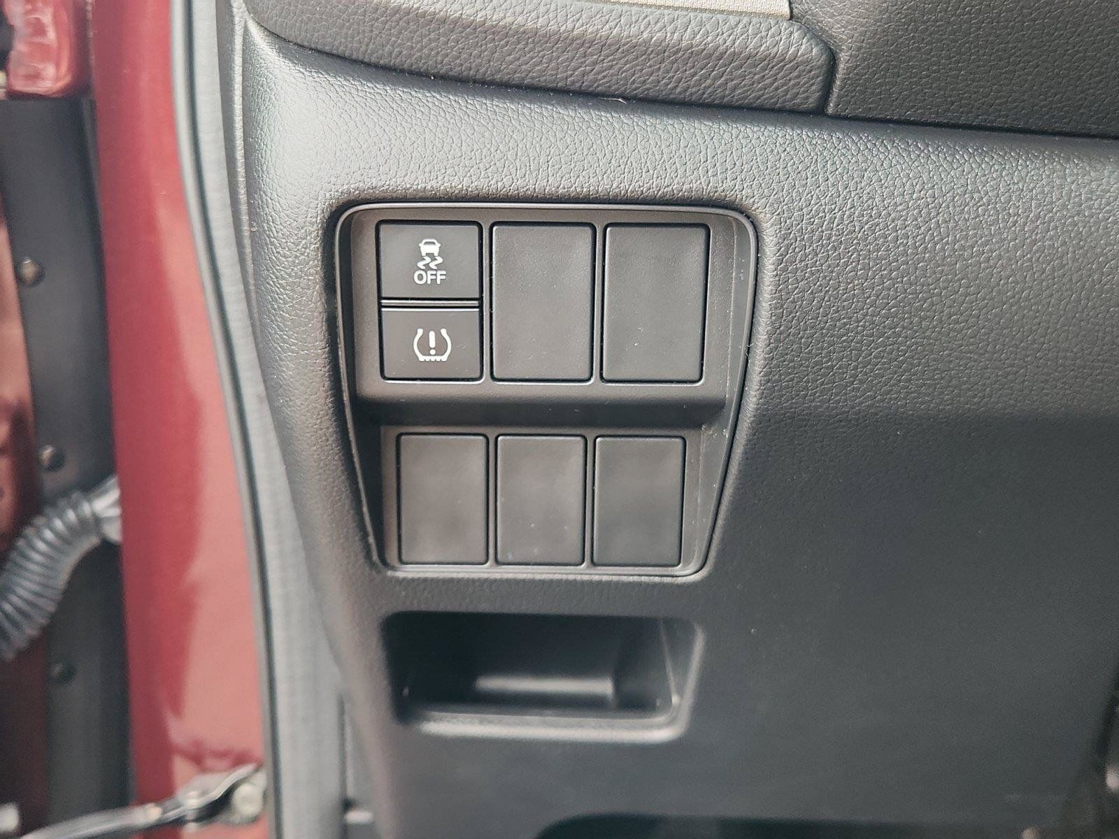 Used 2018 Honda CR-V LX image 17