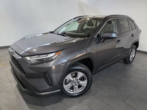Used 2024 Toyota RAV4 XLE image 1