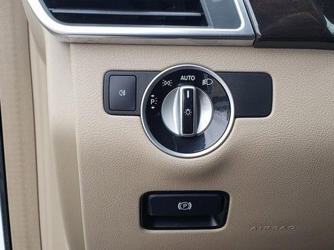 Used 2015 Mercedes-Benz ML 350 4MATIC image 26