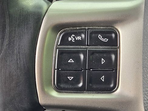 Used 2014 RAM 1500 Laramie w/ Convenience Group image 23